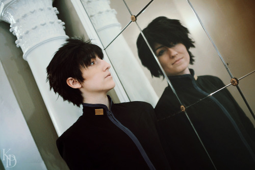 vantasticmess:duklyoncosplay:「神威。俺は…お前の…」"Kamui. I...am your..." x/1999 || AUSA 2014Kamui Shirou ☆ F