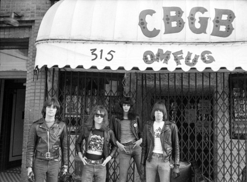 the-thinwhiteduchess: The Ramones outside of CBGB First Gig in New York’s East Village - August 16, 1974 