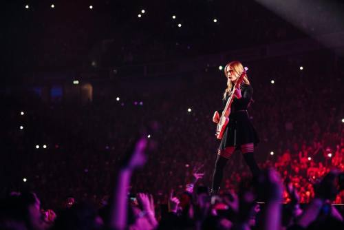 panicatthedisco: Thank you Manchester #prayforthewickedtour #22 @jakechams