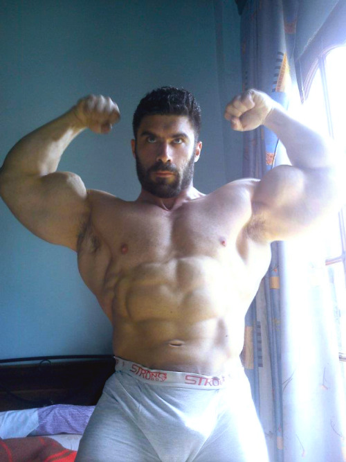 scottsbluelife:  drwannabe:  Demetrius Moutzouris  Modern day Hercules…What a massive, commanding man…