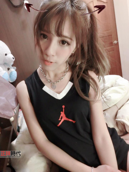 cutiespress:   Migi Chen Adorable and cute amateur Taiwanese model FOLLOW HER Cuties Generation -&nb