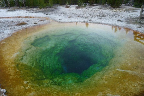 Morning Glory hot spring