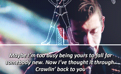 buckin-love:  Arctic Monkeys - Do I Wanna Know? 