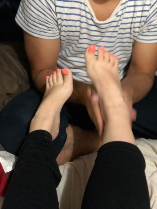 micofeet: A massage turned into an explosion of cum