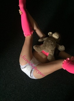 secretdiapergirl:djdiaperlover:  After a day in lingerie (being my big girl) she was so happy to see her stuffie again! I think she Will not even release him today hihi    And keep in mind, Daddy will never let you go secretdiapergirl 😘  Hihi daddy!!