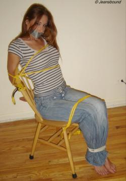 girls-tied-to-chairs:  Do NOT leave me like