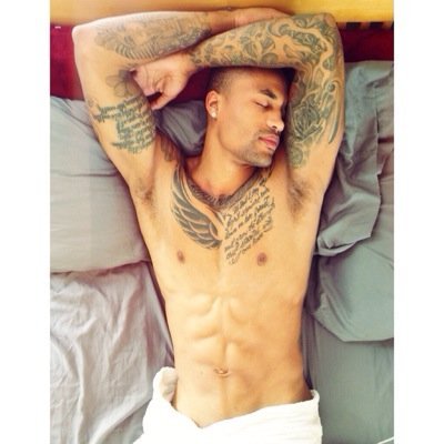 exposethajocks:  dcnupe:💎👏👏  his nudes ever….?