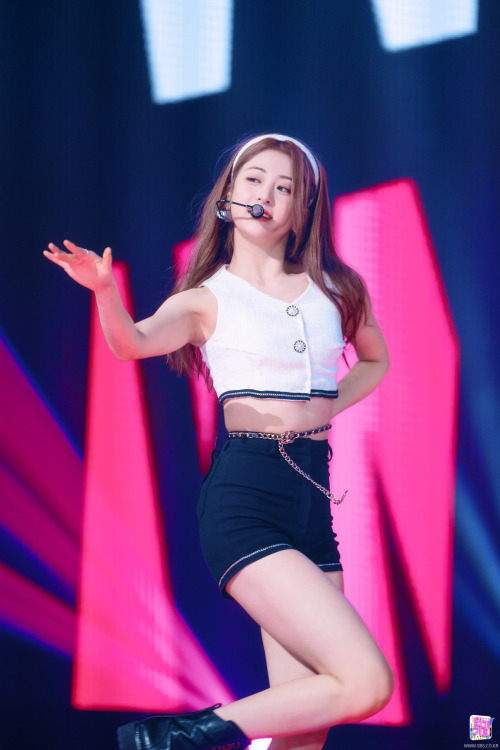 korean-dreams-girls:    YunJin (Le Sserafim) - SBS Inkigayo Pics [Part 1]  