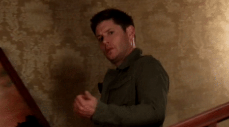 shirtlesssammy:  Look at his face.