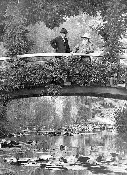 philamuseum:#ThrowbackThursday In honor of Monet’s birthday, enjoy this 1922 image of Monet in his g