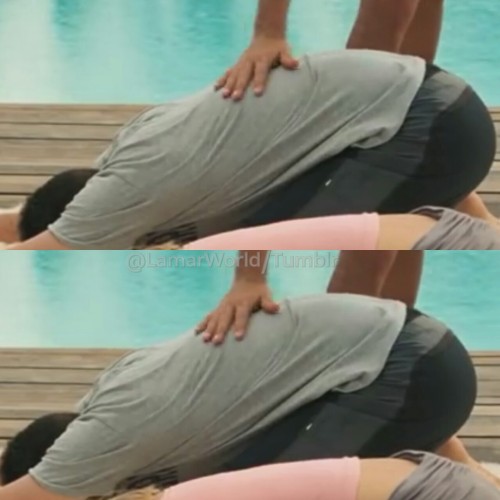 lamarworld:  Jason Bateman booty & bulge 