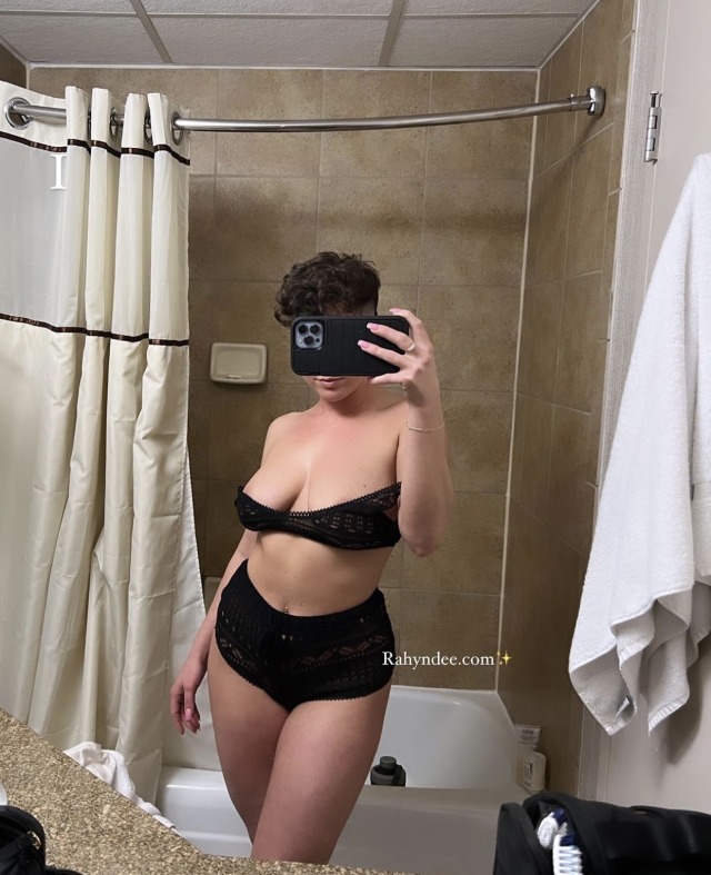 https://64.media.tumblr.com/c73e80c4b740cb1d9163ef59e31d50a6/42b6ed41982ca40e-de/s640x960/c248759d2656c22c5f4e88d6679eb4a99cef5ad7.jpg