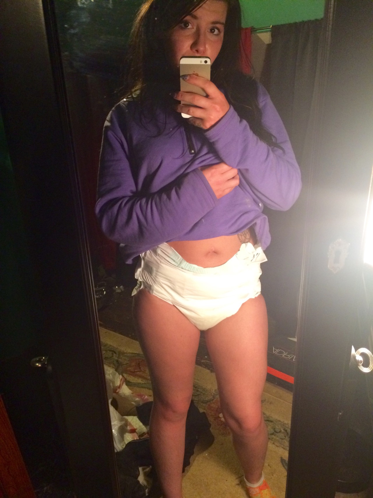 thatoddcouple:  Wet diapee .. Guess I’ll have to change myself ;( 😂😜😊👌🏼😋😉😳😱💋💕💦🌟