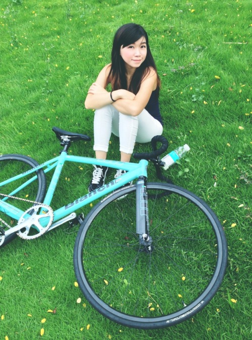 balllllliu:  Sunday ride with my bianchi
