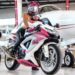 motorcycles-and-more: Biker girl on Suzuki