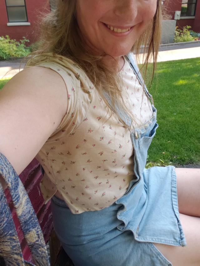 hellohello-kittykitty:👋🤗Hi, my name is Allison.🤗👋🤩😇Today i got to wear *¡BiG GiRL!* panties over my pullups…😇🤩🌞🏞️…and i went to a Park🏞️,🦸‍♀️ALL by myself!🦸‍♀️🌞🙊🙄Maybe i didnt