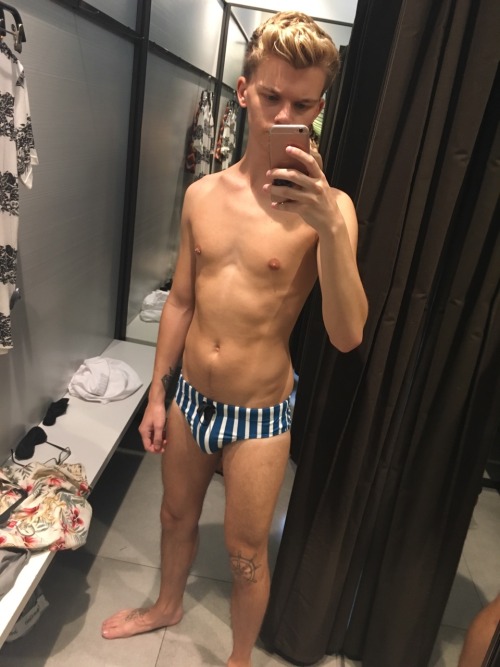 https://ukbriefs.tumblr.com/post/171356215236