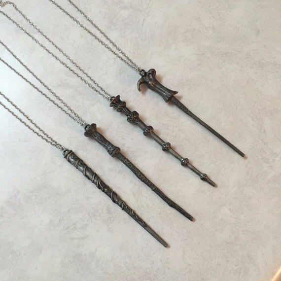 buzzfeedgeeky:  31 Stocking Stuffers That Every Harry Potter Fan Needs 