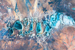 blazepress:  The Most Striking Satellite Images Found on Google Earth