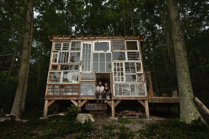  A cabin in West Virginia built with salvaged materials on a $500 budget by photographer