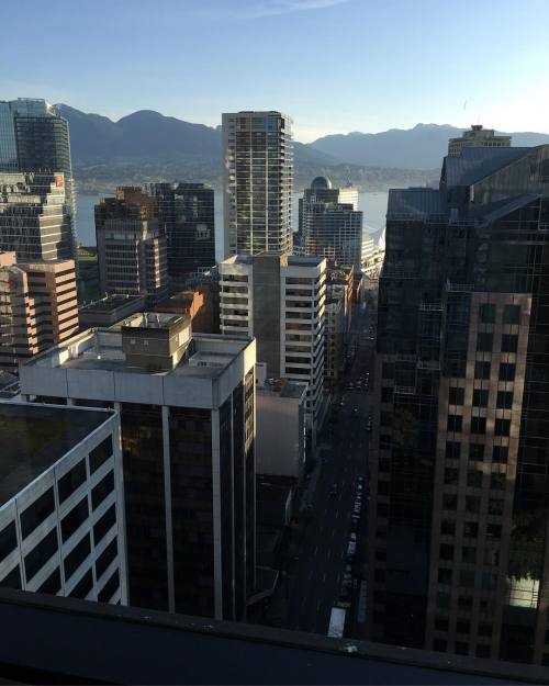 Porn photo Good morning Vancouver by alettaoceanxxxx_