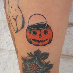 badluckclubtattoos:  Halloween tattoo. #halloweentattoo #tattoo #tattoos (at The Gentlemen Tattoos) 