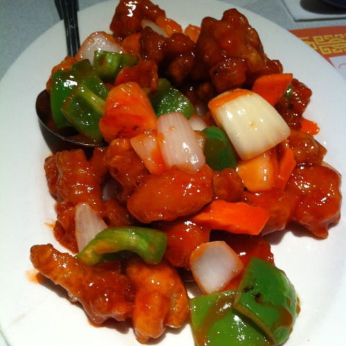 everybody-loves-to-eat - Sweet And Sour Chicken @ Szechuan Inn...