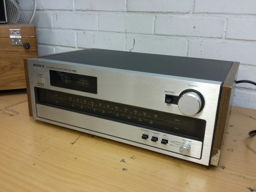 Sony ST-4950 FM Stereo / FM-AM Tuner, 1975