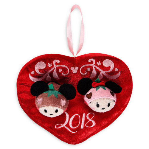 The Mickey and Minnie Valentine’s Day Tsum Tsum Set is now available on the Disney Store!