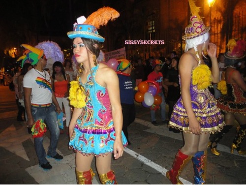 DESFILE GAY EN STA CRUZ BOLIVIA FINAL SET