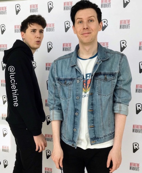 phan-tastic-fangirl:When you realize your buddy be looking like a snack