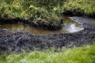 age-of-awakening:  Sunday an oil pipeline porn pictures