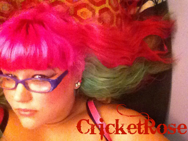 cricketrosethorn:  I’m feeling sexy and horny after getting all dolled up with