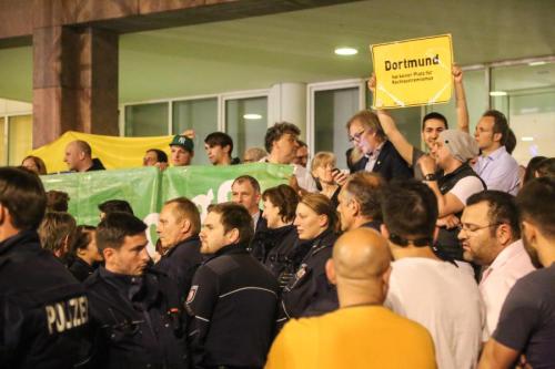 baruchobramowitz:Members of various parties block the entrance to the city hall in Dortmund, Germany