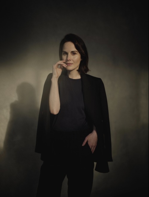 Michelle DockeryBy Phil Sharp. Taken on November 26, 2021.https://www.philsharp-photo.com