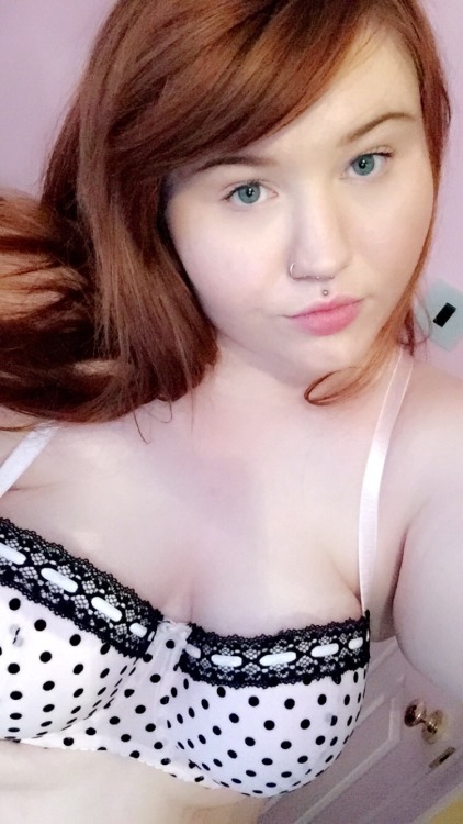 goddess-of-tits-and-wine:I bought cute bras this morning but I think these are my favs 😌