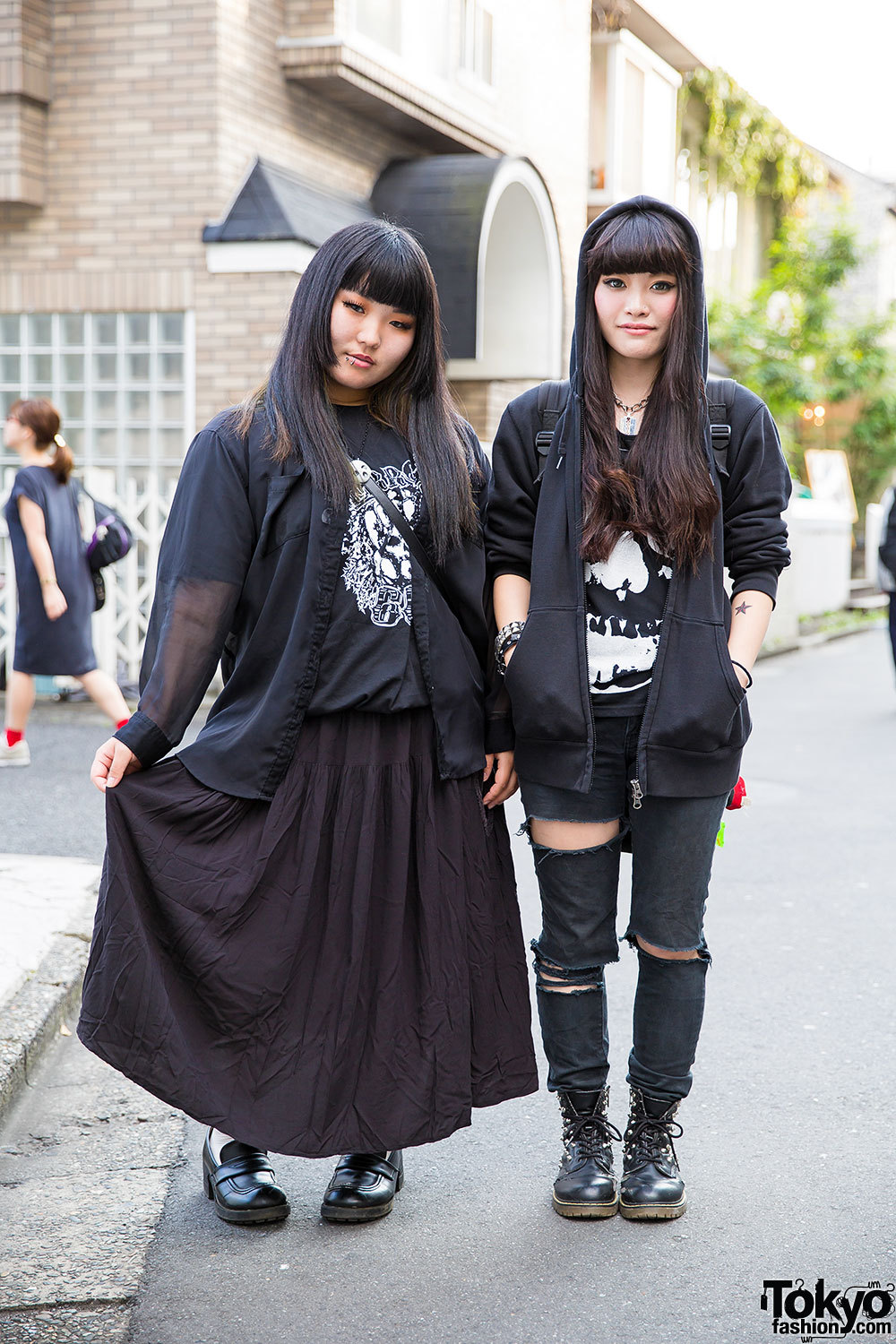 tokyo-fashion:  Tsubasa (22) and Ao (21) on the street in Harajuku wearing dark fashion