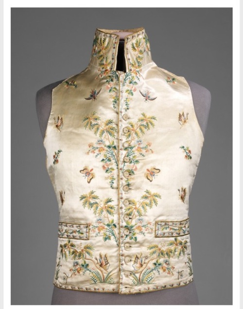 vint-agge-xx:1780’ French Silk