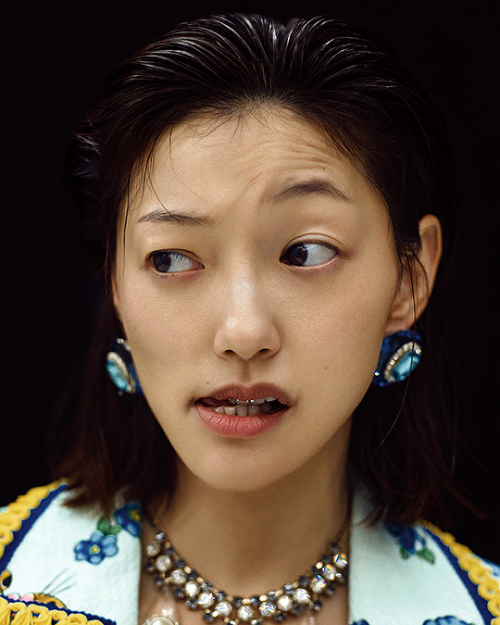 Lee El 이엘 Ph. by HYEA W. KANG for Allure Korea (June 2022)