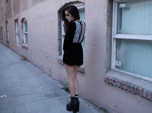 Twelve O’clock (by Linabugz .) Fashionmylegs- Daily fashion from around the web Submit Look No