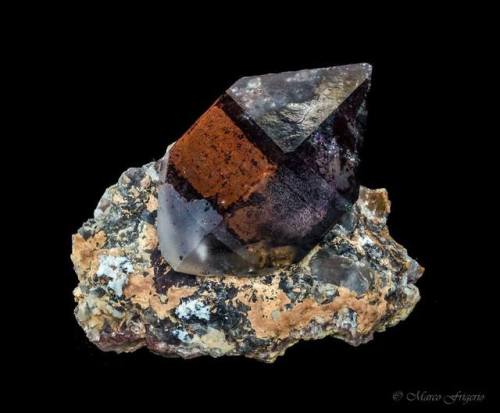 BiterminatedOne of the mineralogical words I like, it describes a crystal that has two proper ends a