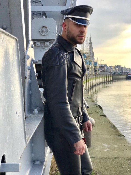 leatherarmysport: #LeatherArmySport