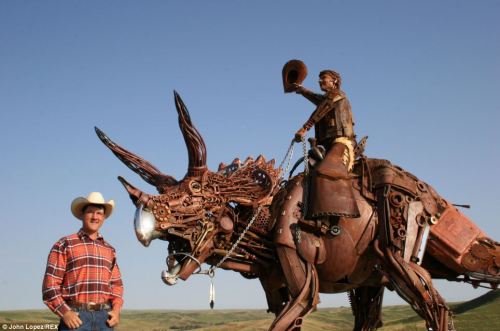 archiemcphee:  South Dakota-based artist John Lopez (previously featured here) creates awesome life-size sculptures of animals by welding together pieces of scrap metal, often pieces of abandoned farm machinery collected from local ranchers and farmers