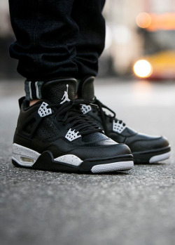 unstablefragments:  Nike Air Jordan 4 Retro