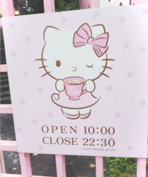 Hello Kitty Cafe In Hongdae