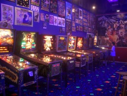 internetpig:  Luna City Arcade , owned / managed by Peter Hirschberg (now derelict) i went here once and it was life changing  