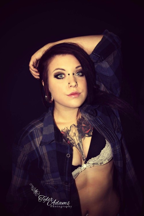 babytortorrr:Last months shoot. Hmu I need alt models comfortable with boudoir shoots c: I’m f