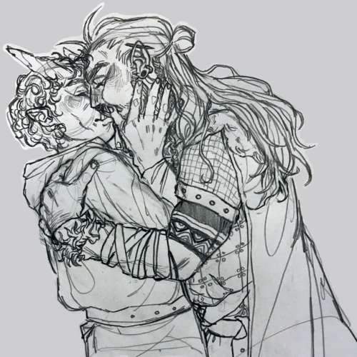 these lovely buoys <33Beja (left) belongs to @rennybu 
