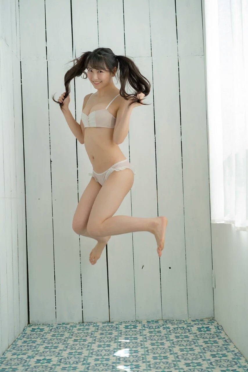 gravure-glamour:  Miru Shiroma
