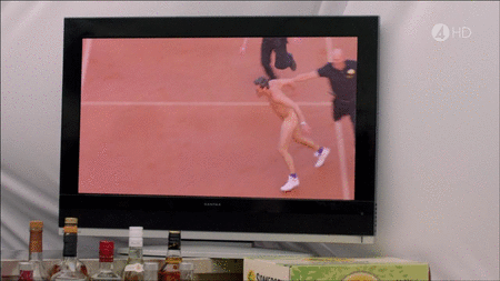 alekzmx:  hombresdesnudo2:  Ola Rapace Naked!!!  this is gold! the entire gifset 
